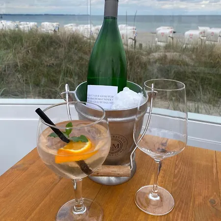 Traumhaftes Familiendomizil In - 500m, Kostenlos Parken, Garten