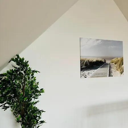 Apartment Traumhaftes Familiendomizil In - 500m, Kostenlos Parken, Garten